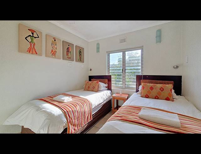 2 BEDROOM APARTMENT FOR SALE IN SALT ROCK